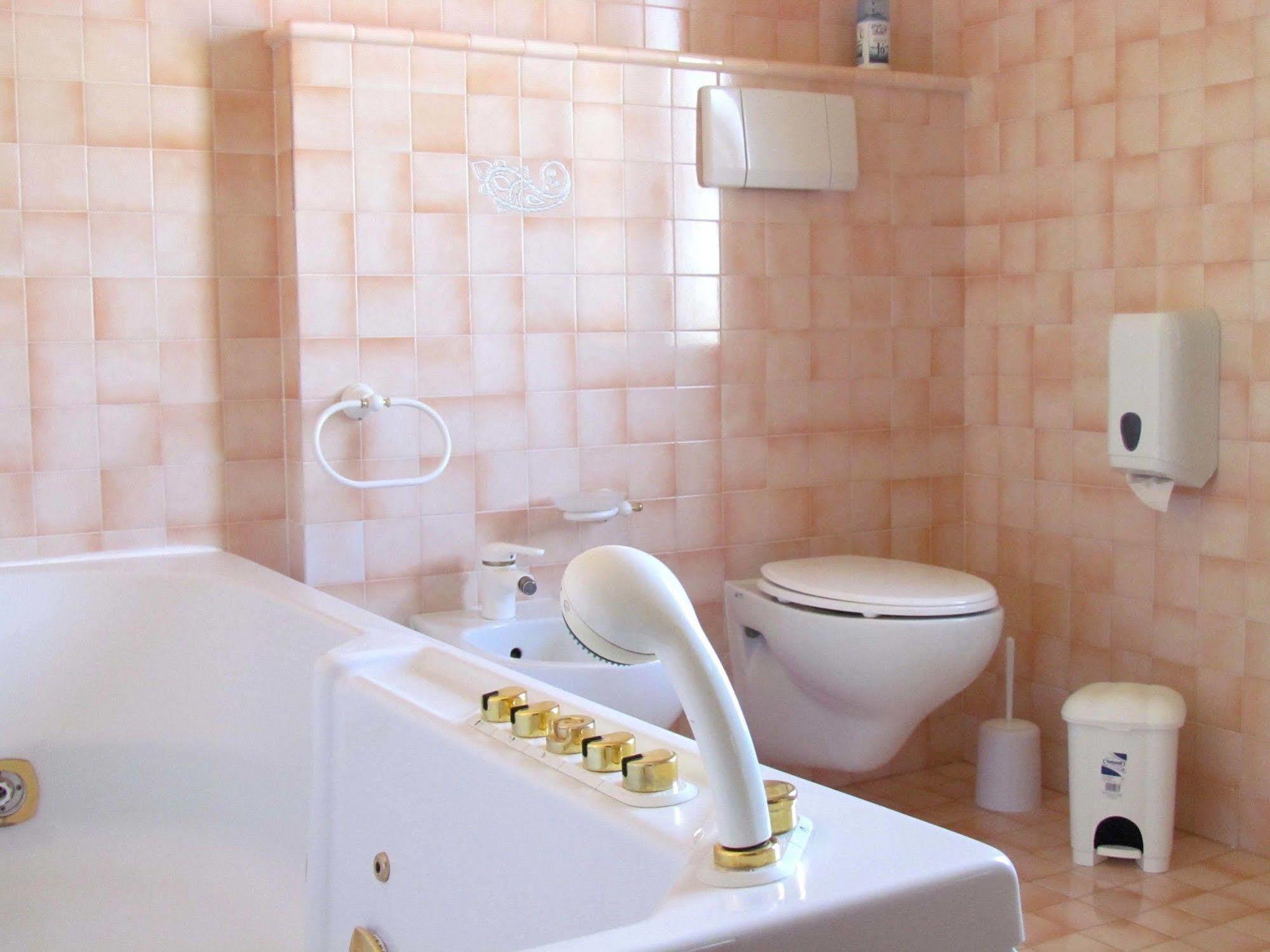 Agriturismo Ca' Alleata Caorle Eksteriør billede